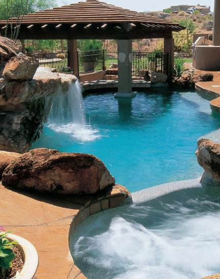 Black & Decker. The Complete Guide. Maintain Your Pool & Spa
